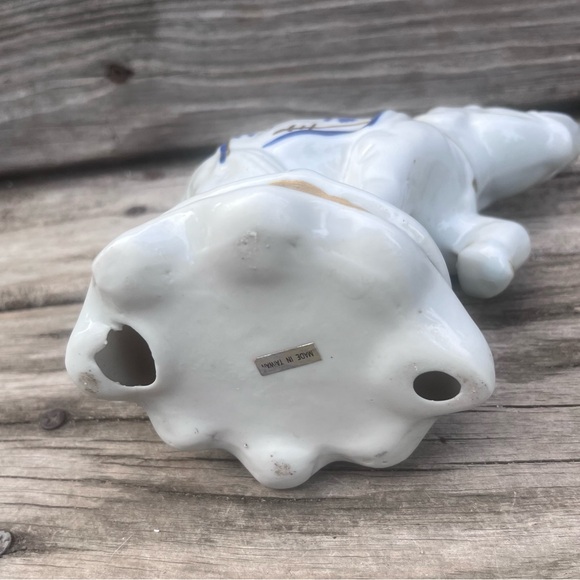 VINTAGE GOOD LUCK ELEPHANT DANCING ‘TRUNK UP’ FIGURE STATUE WHITE & BLUE - Picture 6 of 7